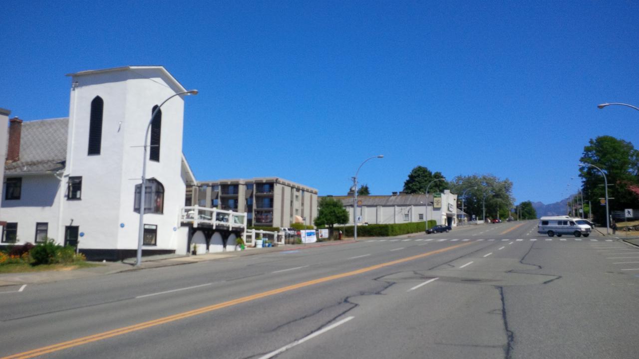 Char'S Landing Hostel Port Alberni Exterior photo